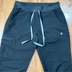 FIGS Technical Collection Yola Yoga Waistband Scrub Pants Size S Black